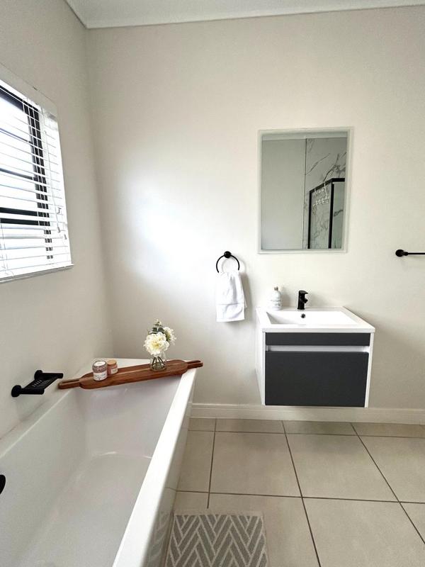 3 Bedroom Property for Sale in Firgrove Western Cape